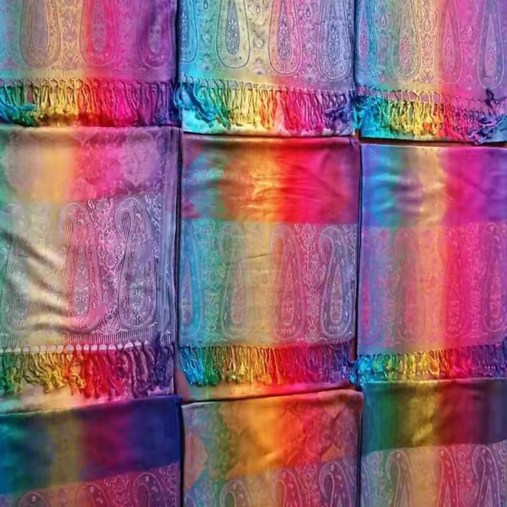 Paisley Patterned Multicolor Scarf - Picture 3 of 11